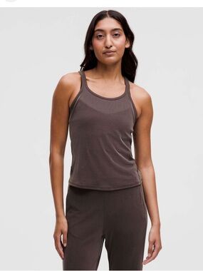 Lululemon Drapey Softstreme Tank Top
Espresso Size XL